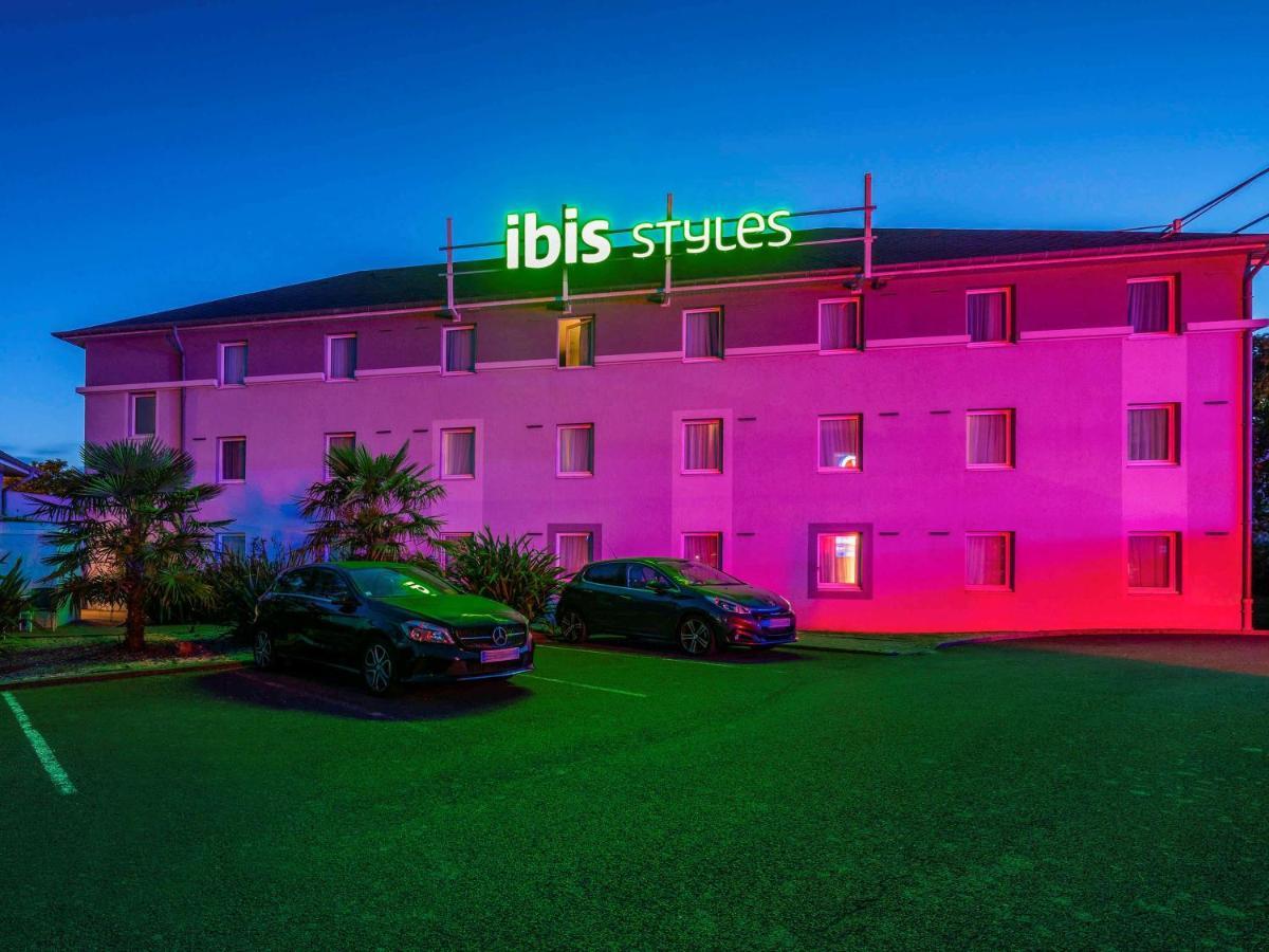 Отель Ibis Styles Saint Brieuc Плерен Экстерьер фото